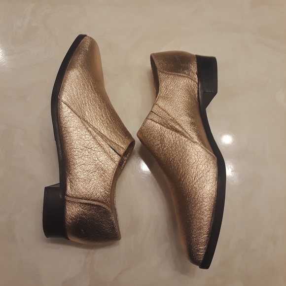 Joe's Jeans Shoes - Joe's Jeans Dahlia Rose Metallic Loafers